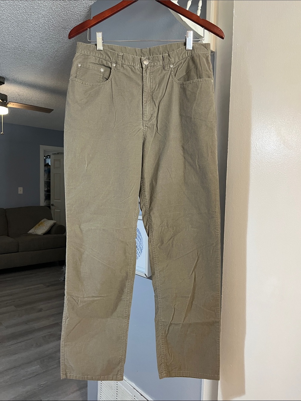 Chico's Womens Straight Leg Corduroy Pants in Olive Green Chico’s 2 = US Size 12
